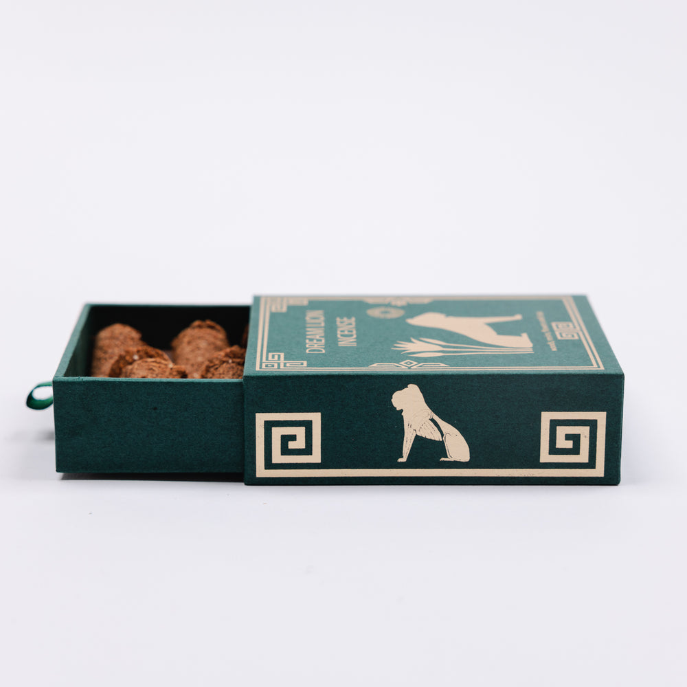 Dream Lion green and gold incense packaging